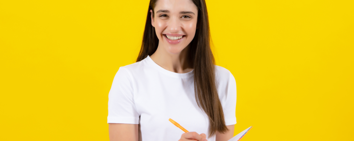 Femme avec un agenda